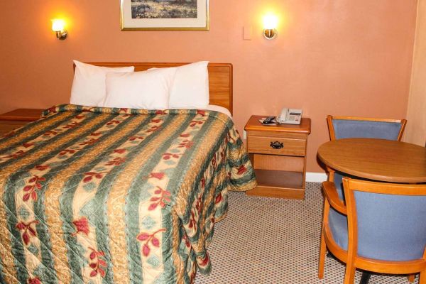 Budget Inn of Lynchburg and Bedford (Timberlake)